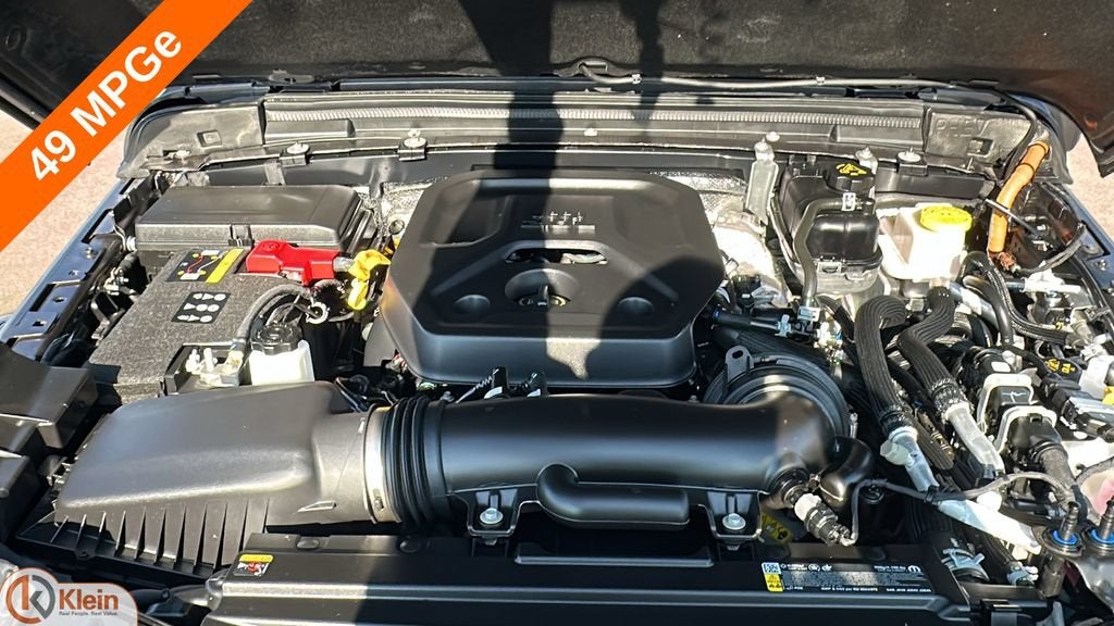 2025 Jeep Wrangler 4xe Sahara