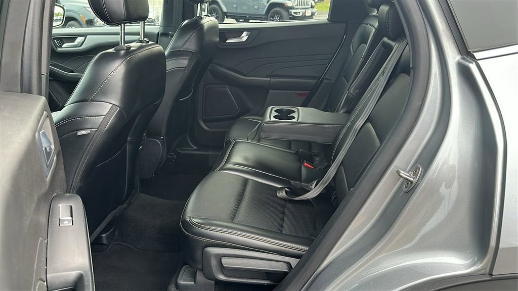 2024 Ford Escape Platinum