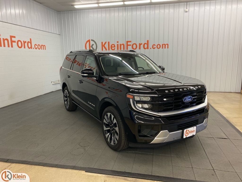 2025 Ford Expedition Platinum