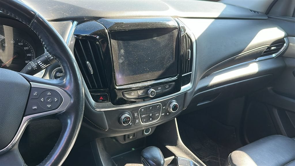 2021 Chevrolet Traverse LT Leather