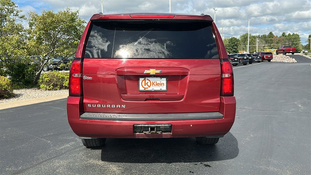 2016 Chevrolet Suburban LT