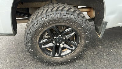 2025 Chevrolet Silverado 1500 Custom Trail Boss
