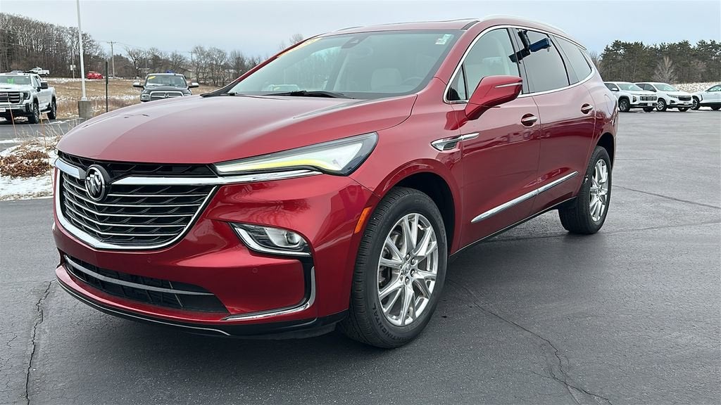 2023 Buick Enclave Essence
