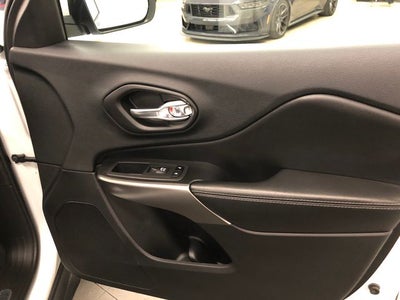 2020 Jeep Cherokee Limited ROOF