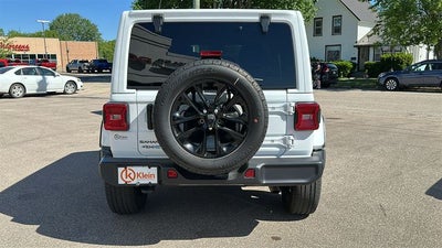 2025 Jeep Wrangler Sahara 4xe TARGA ROOF