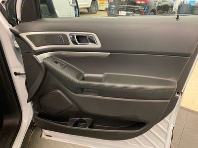 2015 Ford Explorer XLT TOW PACKAGE/COMFORT PACKAGE