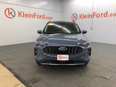 2025 Ford Escape Platinum