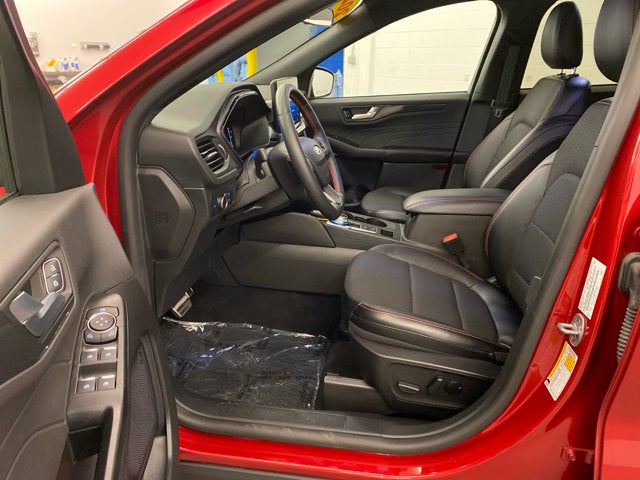 2024 Ford Escape ST-Line TECH 1 PACKAGE