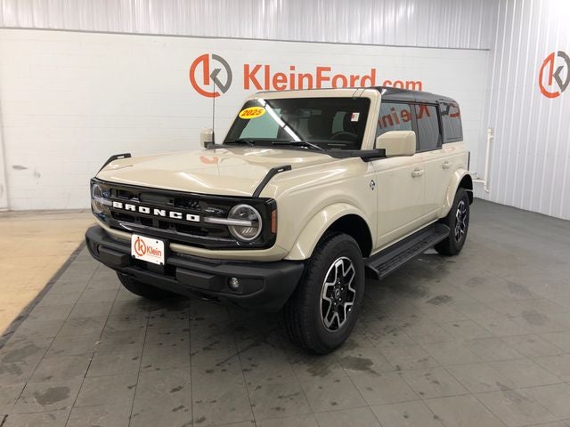 2025 Ford Bronco Outer Banks HARD TOP