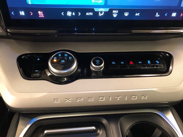 2025 Ford Expedition Max Active 202A/ROOF