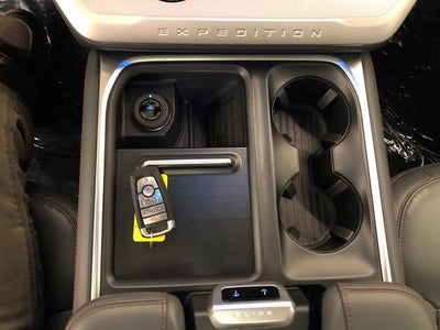 2025 Ford Expedition Max Active 202A/ROOF