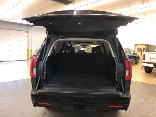 2025 Ford Expedition Max Active 202A/ROOF
