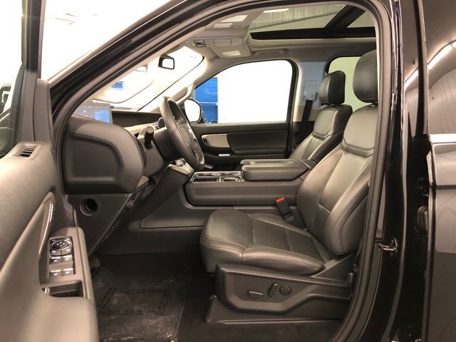 2025 Ford Expedition Max Active 202A/ROOF