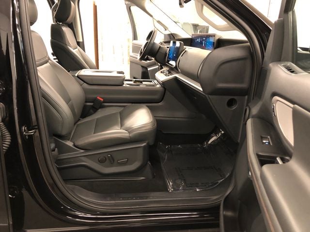 2025 Ford Expedition Active 202A/ROOF