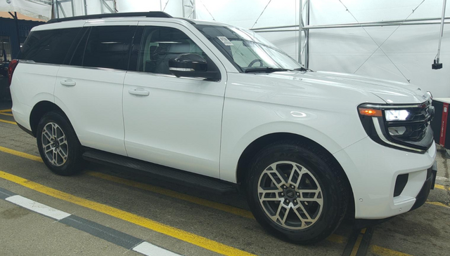 2025 Ford Expedition Active 202A/ROOF