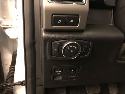 2019 Ford Expedition XLT 202a