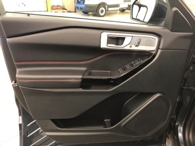 2023 Ford Explorer ST-Line 2 WHEEL DRIVE/ROOF