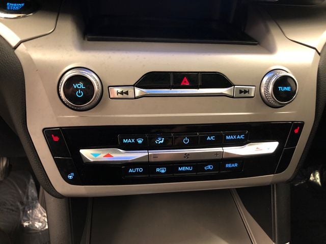 2022 Ford Explorer XLT ROOF/TOW PACKAGE