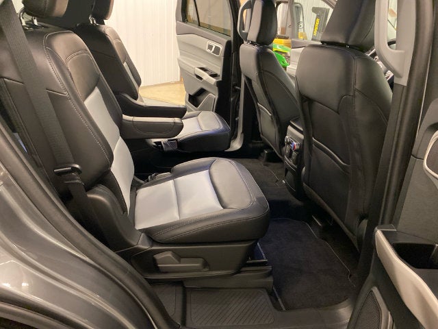 2023 Ford Explorer XLT SPORT/TOW PACKAGE