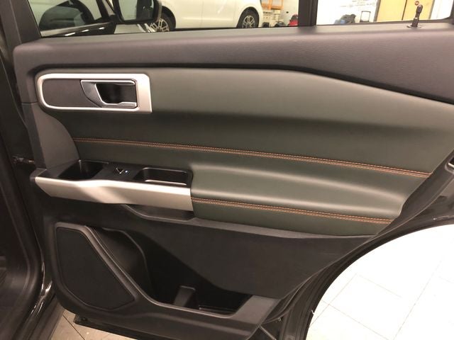 2022 Ford Explorer Timberline ROOF/ENTERTAINMENT SYSTEM
