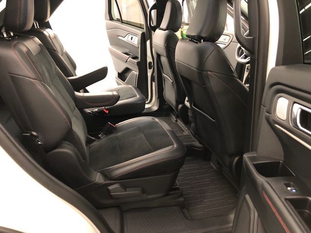 2025 Ford Explorer ST SUN AND SOUND PACKAGE
