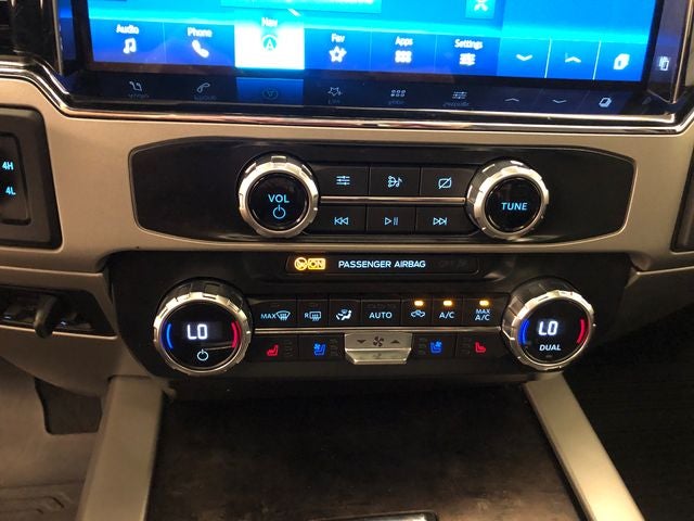 2022 Ford F-250SD Lariat VALUE PACKAGE/ROOF/FX4
