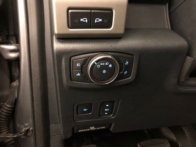 2022 Ford F-250SD Lariat BLACK APPEARANCE/ULTIMATE PACKAGE