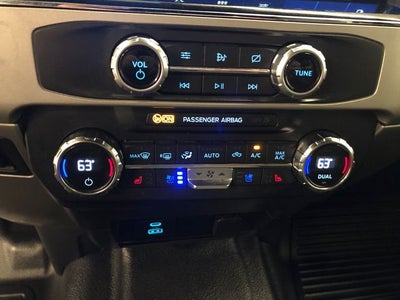 2022 Ford F-250SD Lariat VALUE PACKAGE/FX4