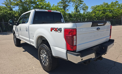 2022 Ford F-250SD Lariat VALUE PACKAGE/FX4
