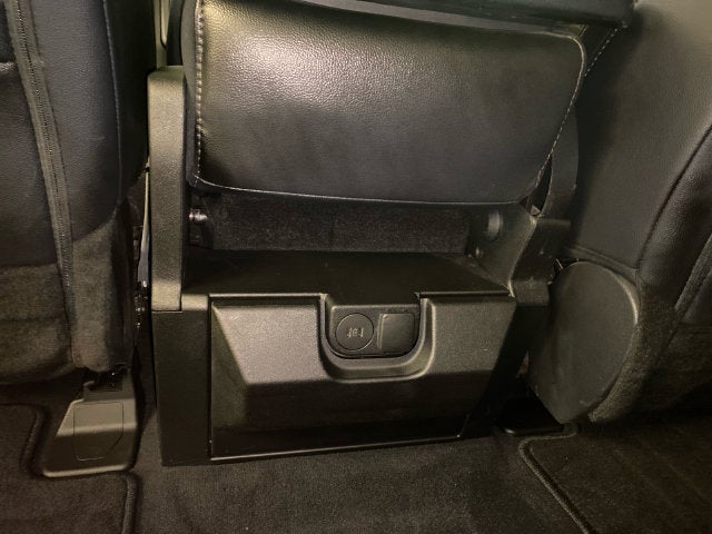 2025 Ford F-250SD Lariat BLACK APPEARANCE