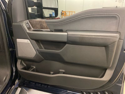 2025 Ford F-250SD Lariat BLACK APPEARANCE