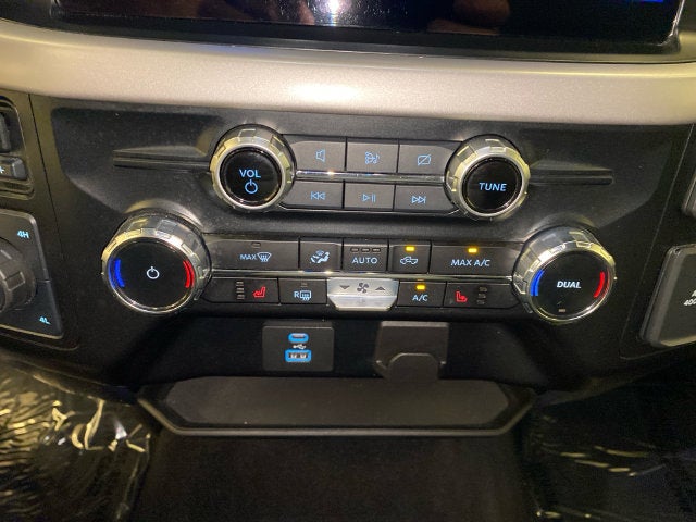 2023 Ford F-150 XLT CHROME/BENCH