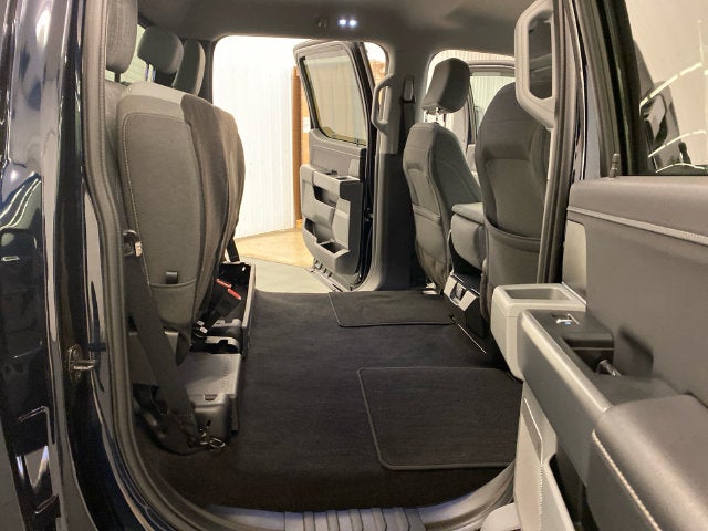 2023 Ford F-150 XLT CHROME/BENCH
