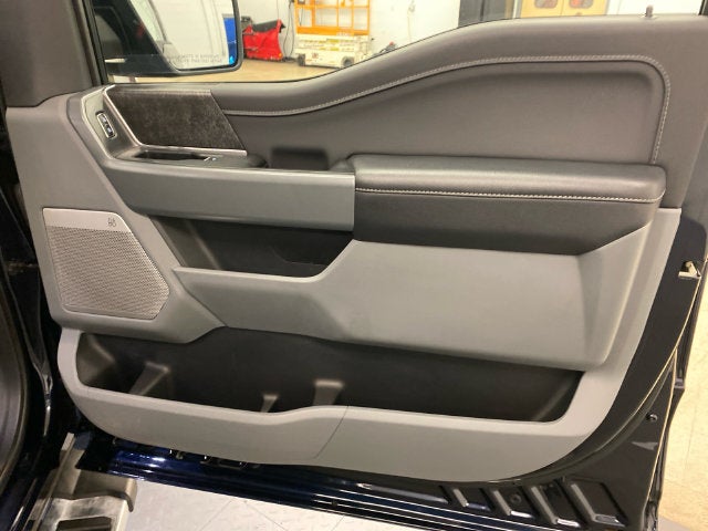 2023 Ford F-150 XLT CHROME/BENCH