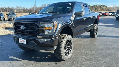 2023 Ford F-150 XLT LIFTED