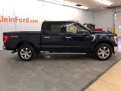 2022 Ford F-150 XLT 302A/BENCH SEAT