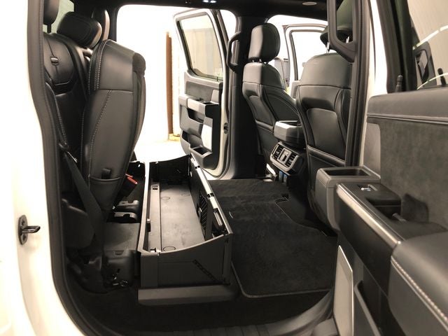 2022 Ford F-150 Platinum BLACK APPEARANCE PACKAGE