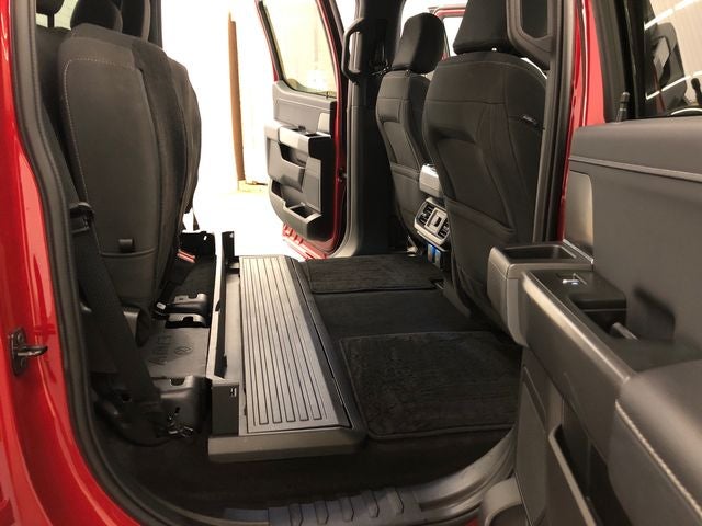 2024 Ford F-150 XLT BLACK APPEARANCE PACKAGE