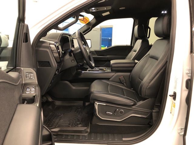 2024 Ford F-150 Lariat 502A/BLACK APPEARANCE PLUS