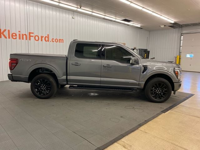 2025 Ford F-150 Lariat BLACK APPEARANCE PACKAGE