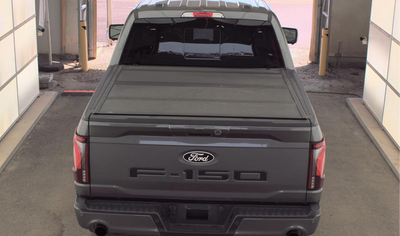 2025 Ford F-150 Lariat BLACK APPEARANCE PACKAGE
