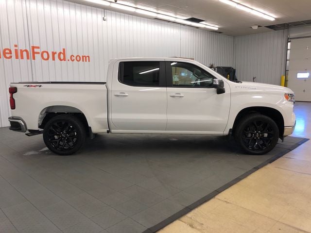 2025 Chevrolet Silverado 1500 LT LT1