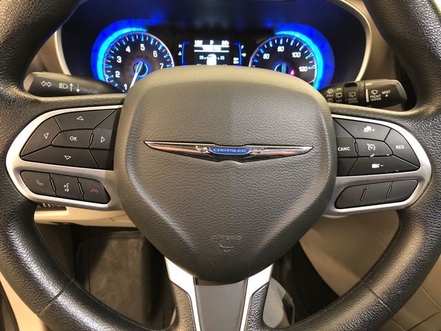 2021 Chrysler Voyager LXI