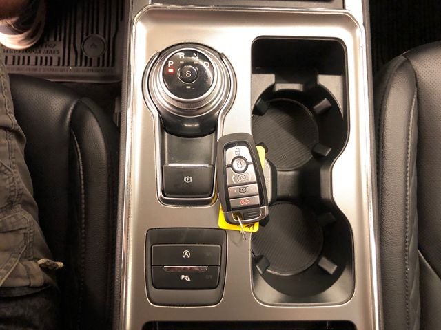 2024 Ford Edge Titanium 301A