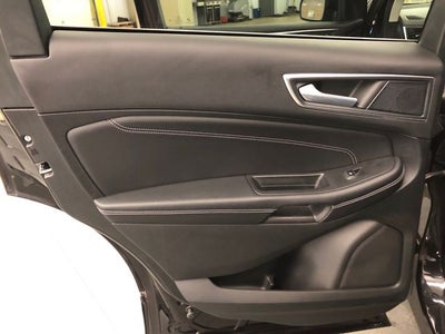 2024 Ford Edge Titanium 301A