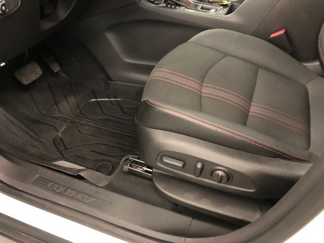 2023 Chevrolet Equinox RS SAFETY AND INFOTAINMENT PACKAGE