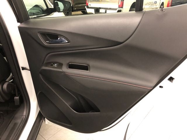 2023 Chevrolet Equinox RS SAFETY AND INFOTAINMENT PACKAGE