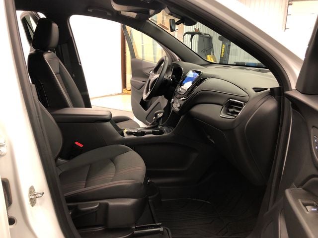 2023 Chevrolet Equinox RS SAFETY AND INFOTAINMENT PACKAGE