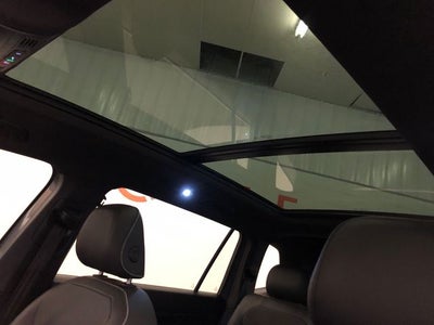 2022 Volkswagen Tiguan 2.0T SEL R-Line