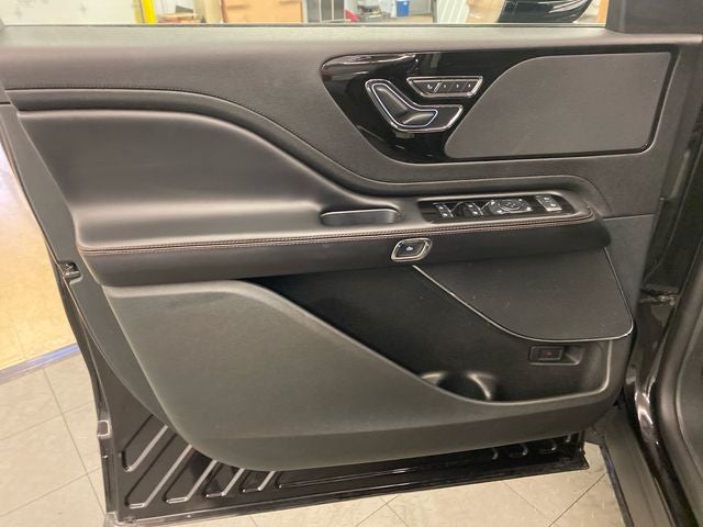 2023 Lincoln Aviator Standard Premium